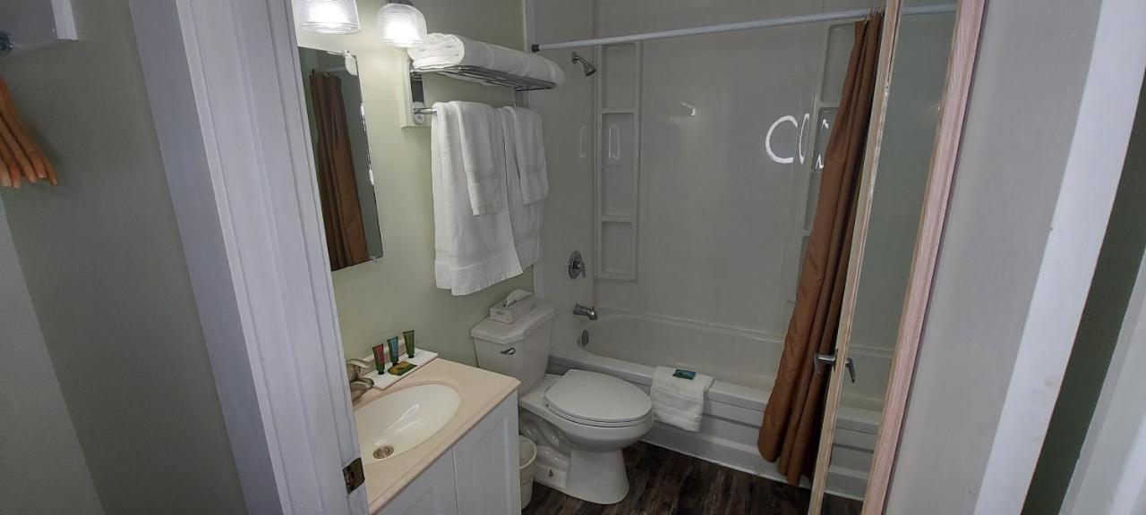 Ross Inn Lanigan Экстерьер фото